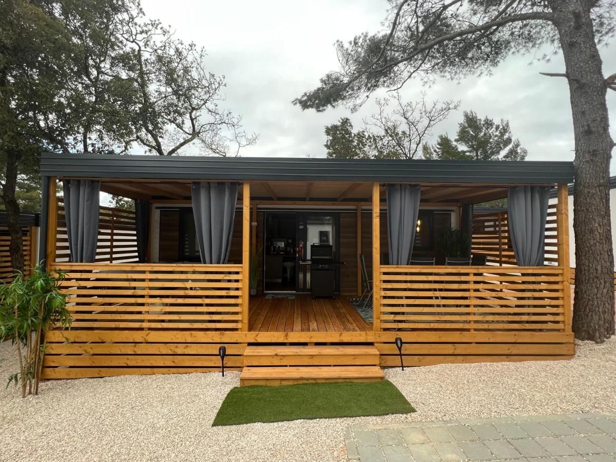 Mobile Homes Malu Biograd Na Moru Exterior photo