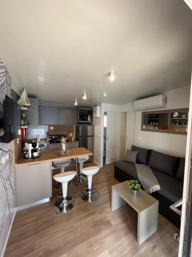 Mobile Homes Malu Biograd Na Moru Exterior photo