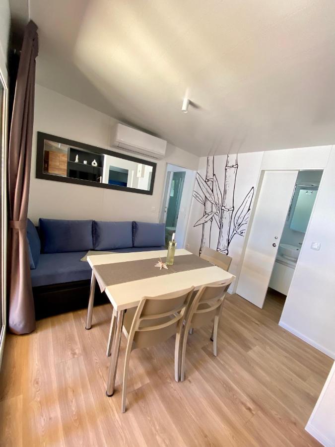 Mobile Homes Malu Biograd Na Moru Exterior photo
